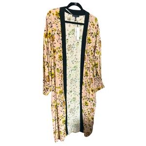 Sanctuary‎ Calico Kimono. Pink with floral print. 0/S. NWT